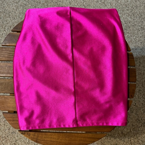 EMERALD SUNDAE Juniors' Side-Pleated Shimmer Dress / Size: XXS - Picture 13 of 13